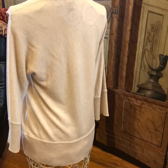 Wheat V Neck Knit Pull Over Sweater S - Picture 3 of 7